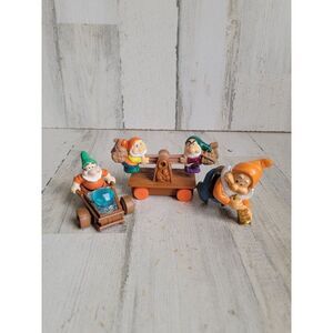 Snow White Seven Dwarves grumpy doc play set diamond mining toy set